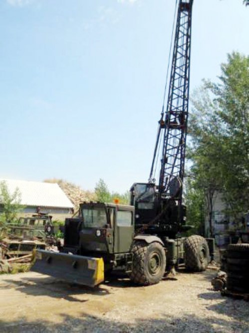 All Terrain Crane M2385  